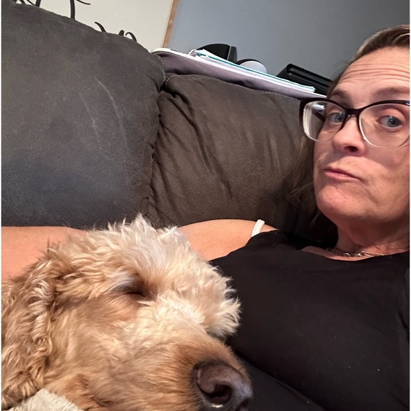 Meet your Posher, Kelli - Picture 5 of 9